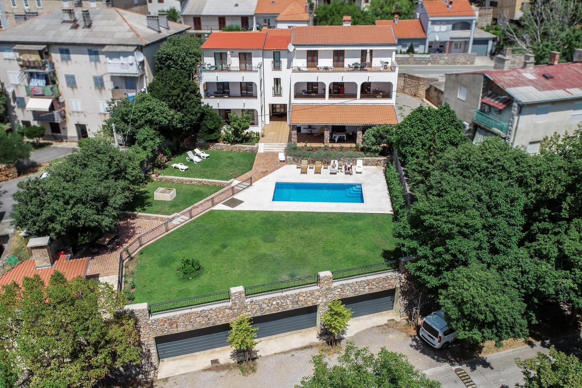 Guesthouse Ruza - Apartments Senj  Exterior photo